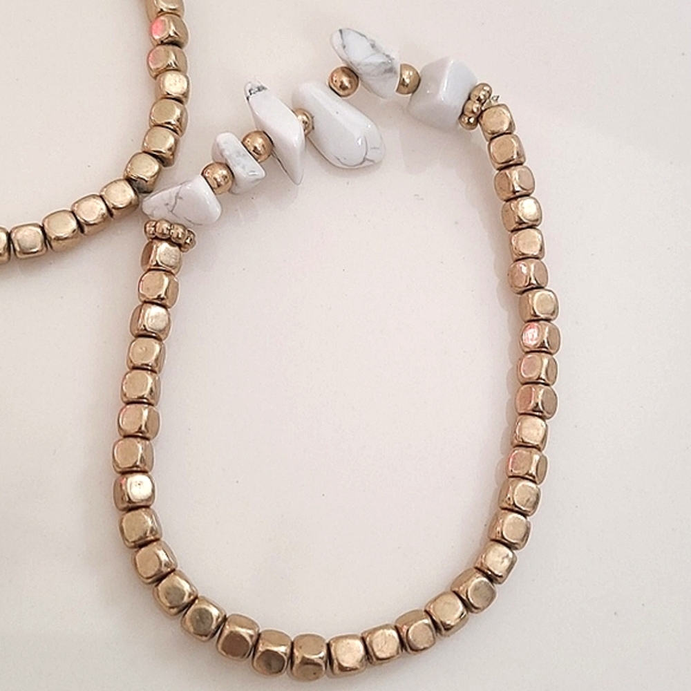 Bracelets - Picture 4 of 9